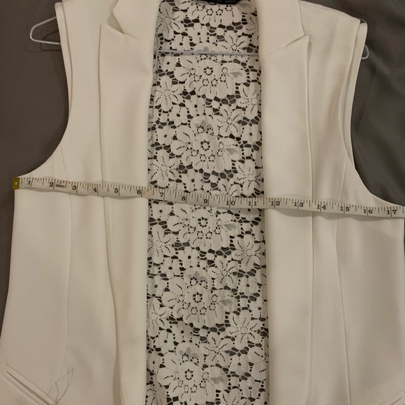 Zara White Vest with Lace Back - Picture 9 of 9